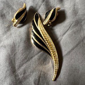 Vintage Christian Dior Earring & Brooch